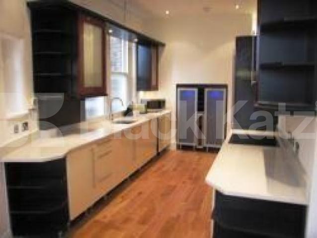 			3 Bedroom, 1 bath, 1 reception Flat			 Lauderdale Road, MAIDA VALE